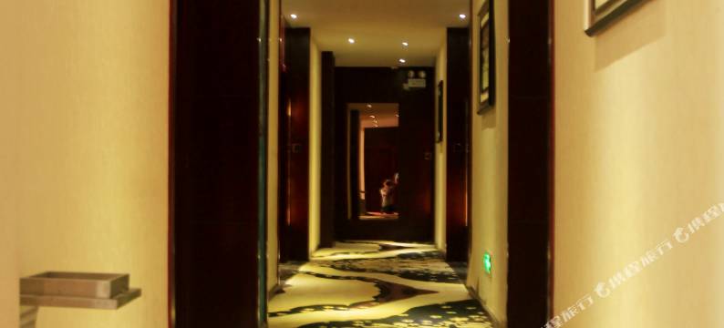 鹤峰万豪商务酒店图片