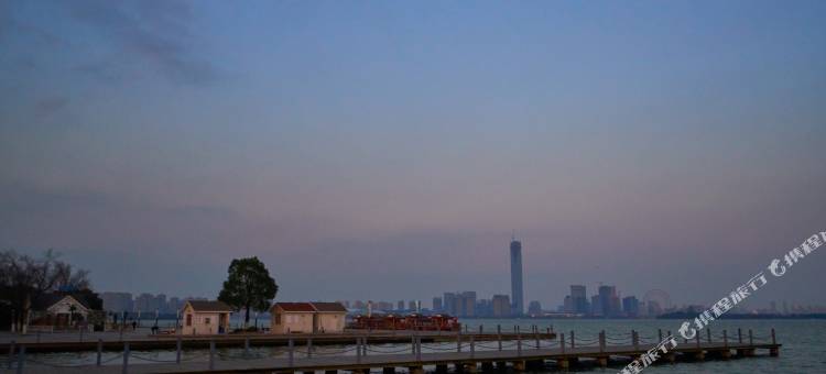 青澄美程酒店(苏州金鸡湖李公堤南地铁站店)图片