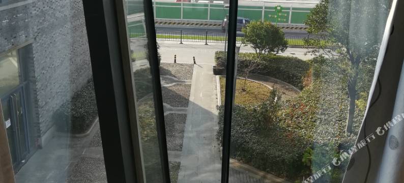 布丁酒店(上海航头镇地铁站店)图片