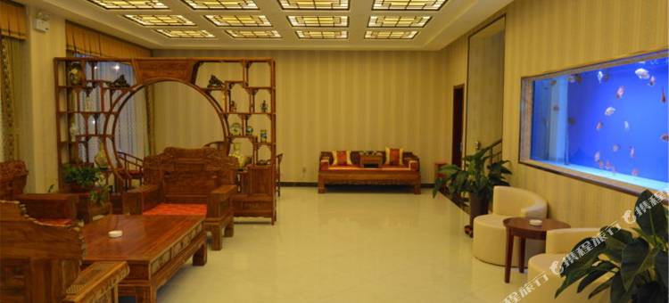 海兴瑞海宜家假日酒店(长途车站店)图片