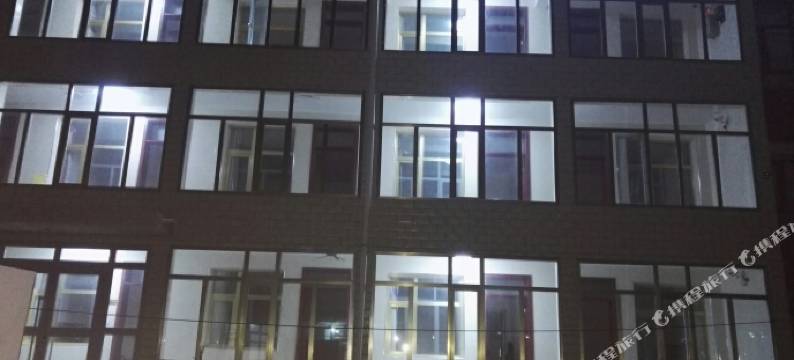 共和齐鲁宾馆图片