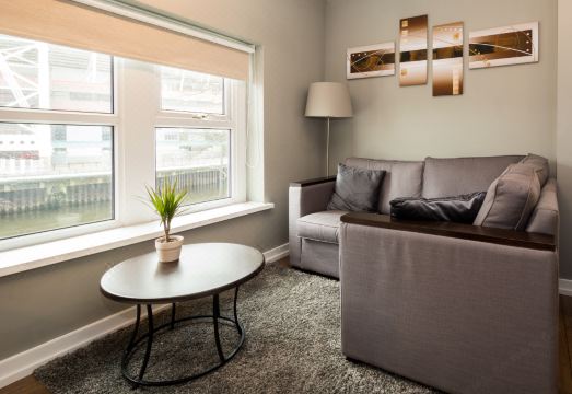 Aaron Wise Apartments Hotel Overview