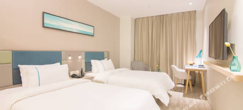 智仁商旅酒店(环球港金沙江路地铁站店)图片