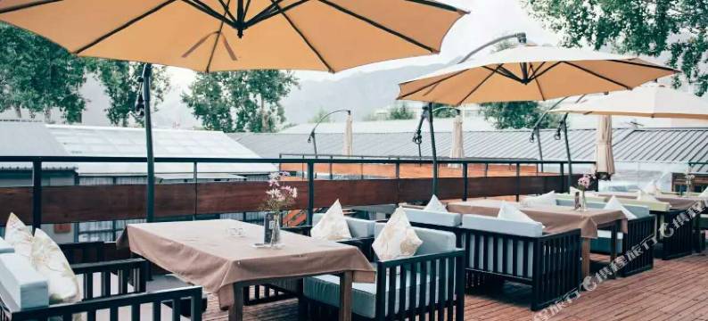 弈喆 WING HOUSE 酒店(扎基寺店)图片