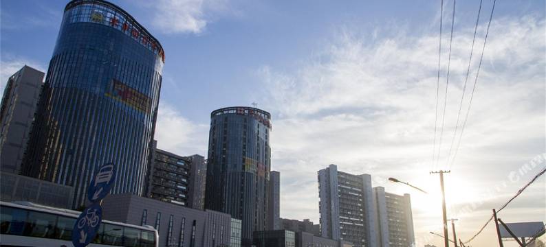 浪漫满屋公寓(上海沪亭北路店)图片