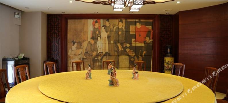 克拉玛依蓝海城市花园酒店图片