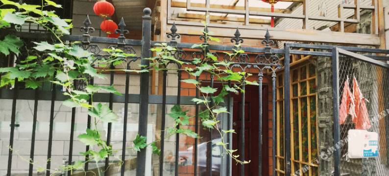 武汉大城小院青年民宿图片