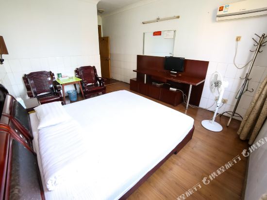 【携程攻略】岳阳朝友保险箱购物攻略,朝友保