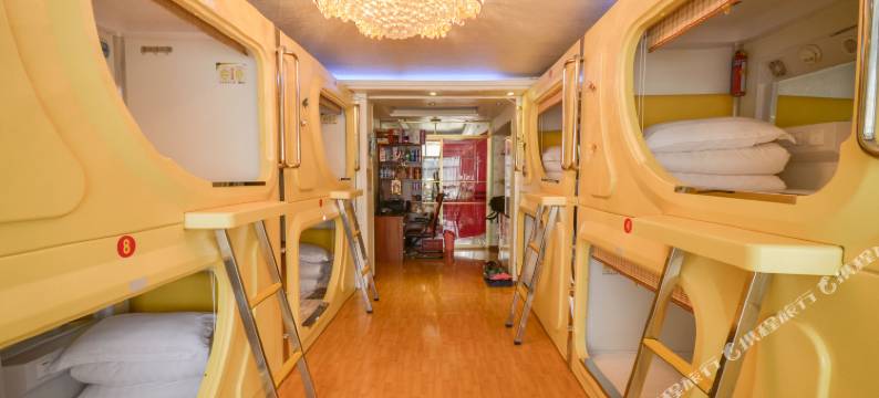 西宁尚佳太空舱宾馆图片