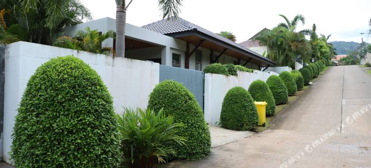 亨尼别墅 - TropicLook房屋租赁公司(Villa Heni | Private Pool 3Br Villa | Naiharn Beach)图片