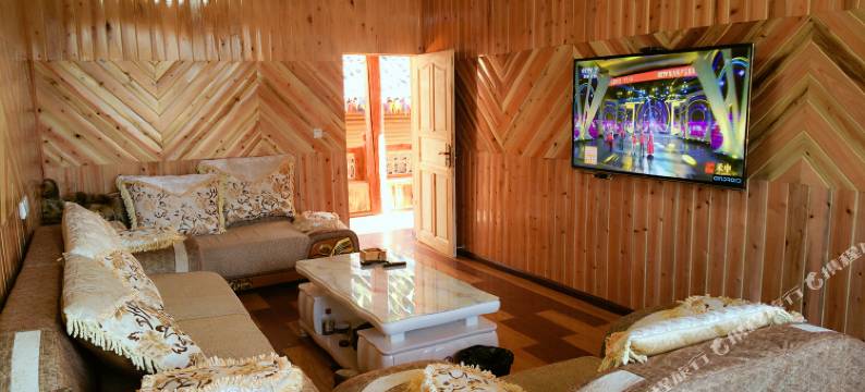 泸沽湖湿地花楼客栈图片