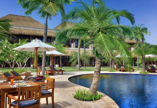 Mali Resort Sunrise Beach Koh LipeHotel Overview