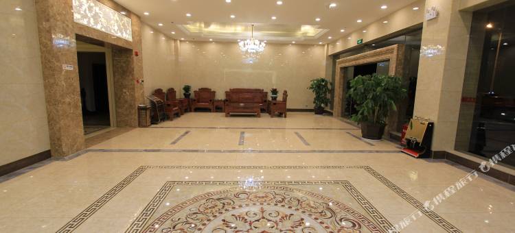 易门腾越商务酒店(汽车客运站店)图片