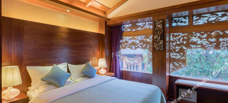 丽江阳光纳里连锁院落图片