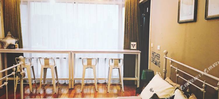 重庆建筑师手作公寓图片