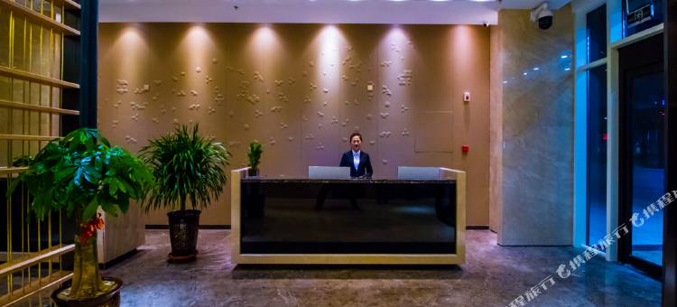 99号假日酒店(银川世和天玺国际中心店)图片