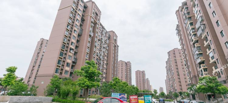 米奇妙妙屋精品公寓(上海妙川路店)图片