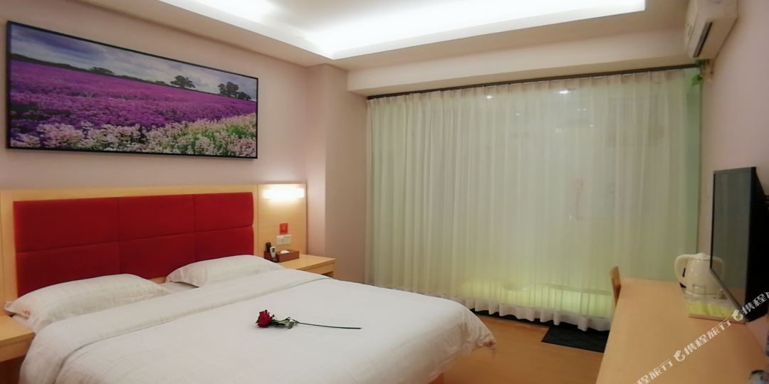 八方快捷连锁酒店(深圳松岗沙江店)