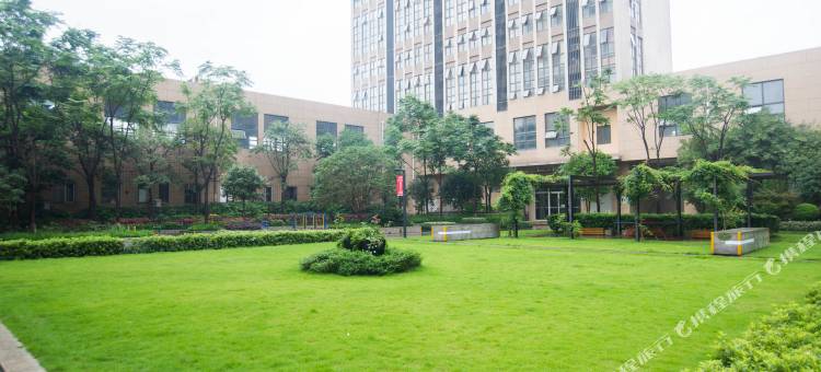 载梦公寓酒店(长沙高铁南站店)图片