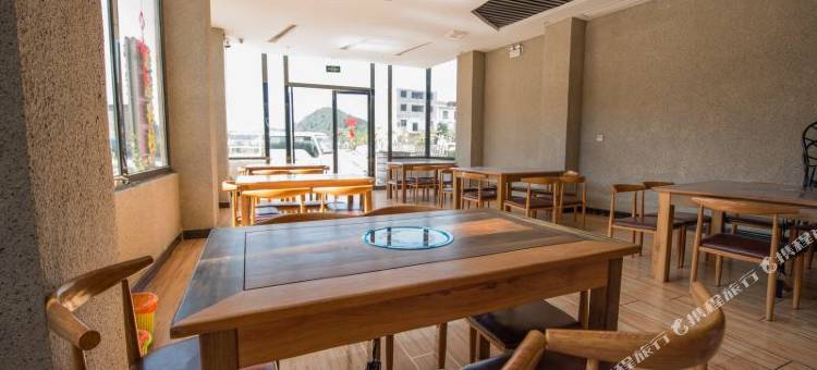 大新德天瀑布—爱屋酒店图片