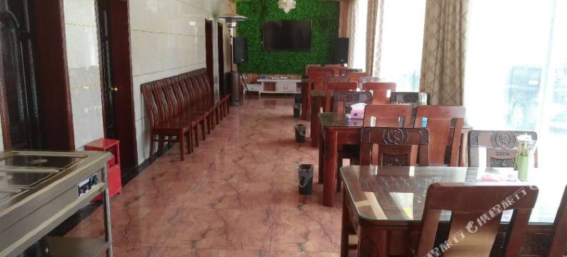 工布江达南方商务酒店图片