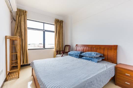 三亚凤凰尚品海景公寓