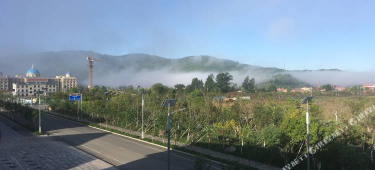 天和假日宾馆(长白山西景区售票处店)图片