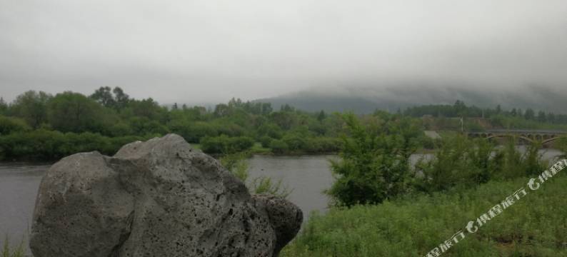 月亮小镇温泉度假酒店(扎兰屯柴河镇总店)图片