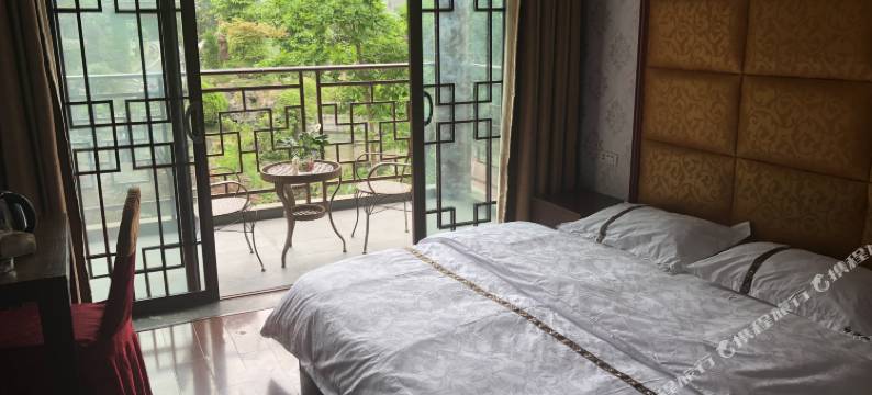 重庆万盛风情白沙洞图片