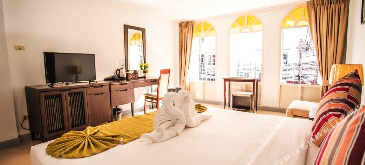 普吉岛一米阳光酒店(Sino House Patong)图片