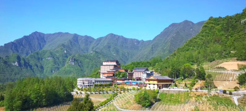 鹤峰鑫农苑酒店图片