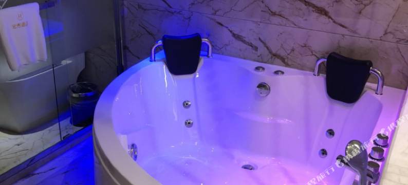 泰顺宏泰酒店(客运北站店)图片