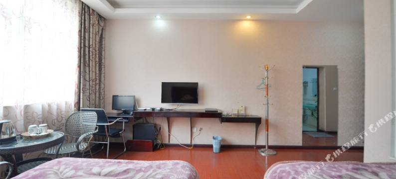 丽江七彩云酒店图片