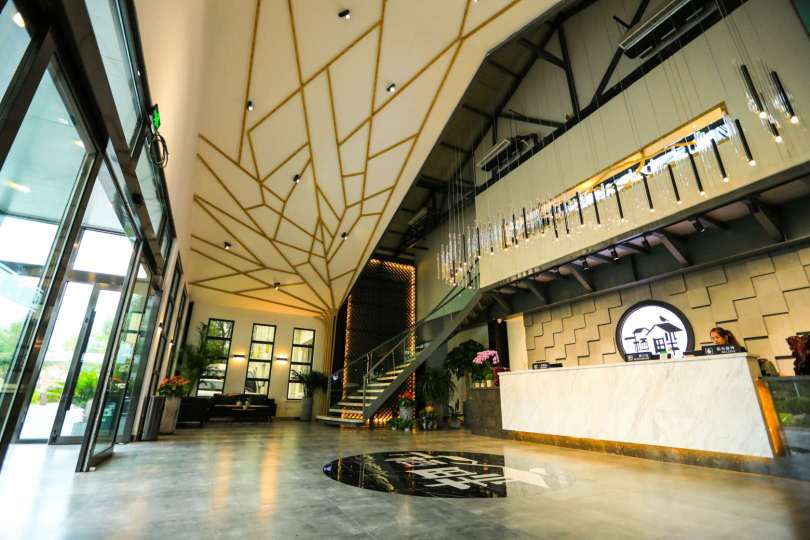 Qipan Hotel Over view