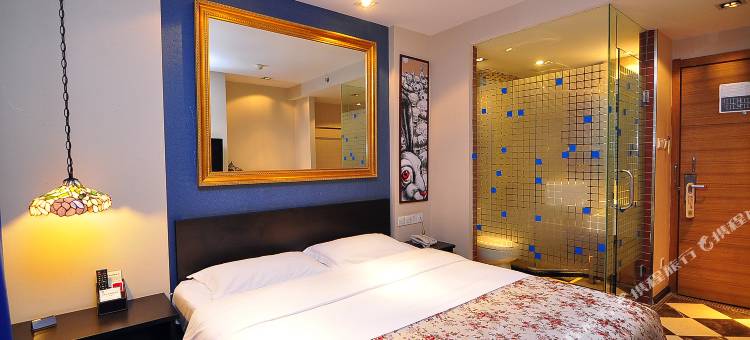 蔡将军童话酒店(昆明鼓楼店)图片