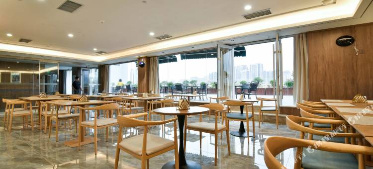 艾豪森酒店(安康市中医院双溪寺店)图片