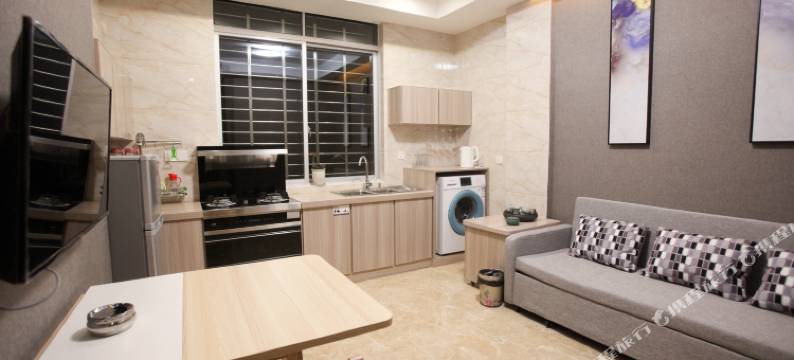 爱华商务快捷酒店(宝龙广场店)图片