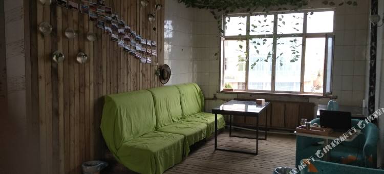 阿拉善左旗英雄客栈图片