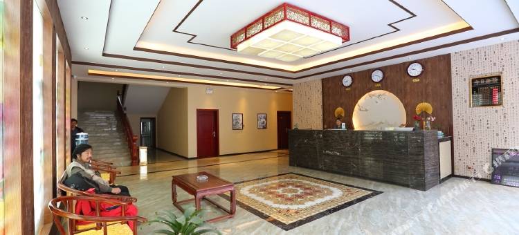 理县枫庭月榭酒店(毕棚沟景区店)图片