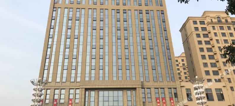 盛麟酒店(盖州客运站火车站店)图片