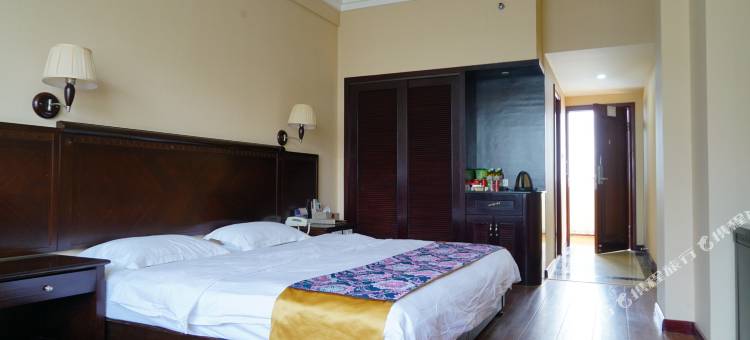 龙胜华泰大酒店图片