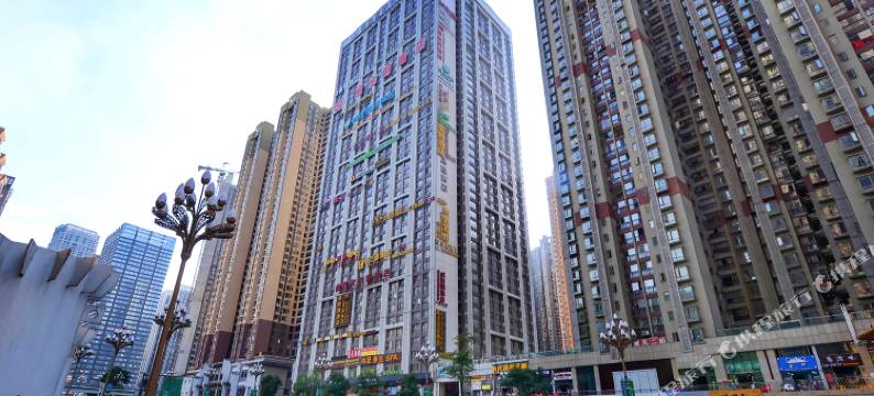 贵阳宜佳华酒店(花果园店)图片