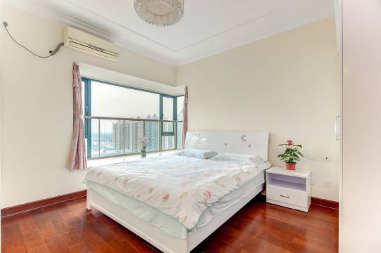 成都光华·都市宜家公寓(3号店)