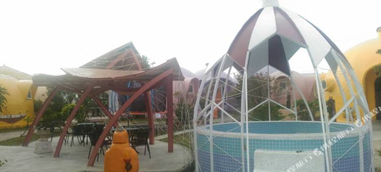 垦丁哈比星堡图片