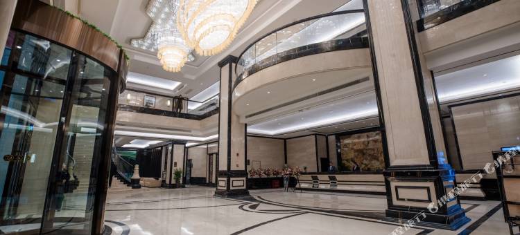 岳阳君临嘉奕酒店图片