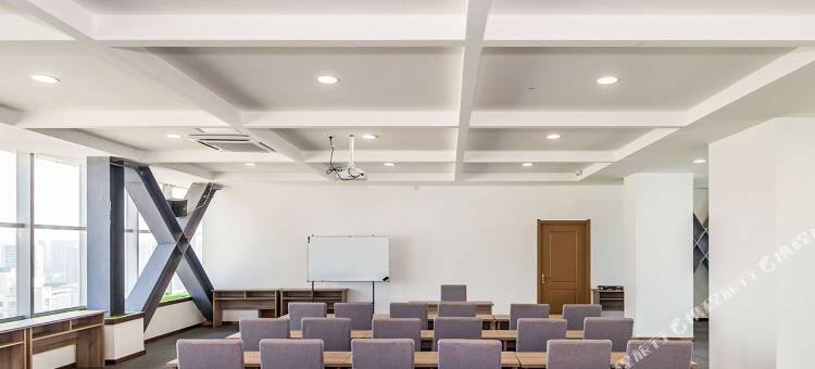 城驿联号酒店(大连金州栢都会万达影城店)图片