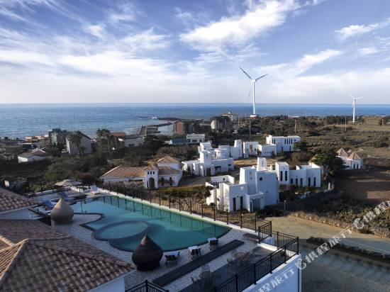 麗本夏泳池別墅酒店