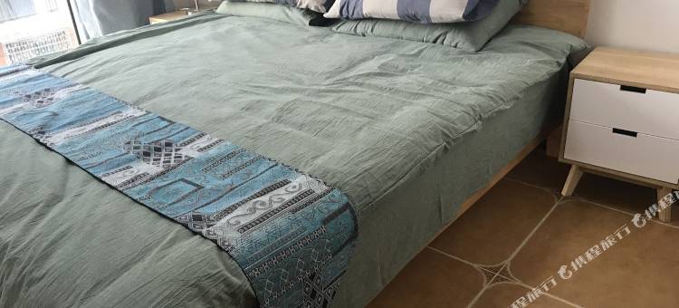 成都堰上青城公寓图片