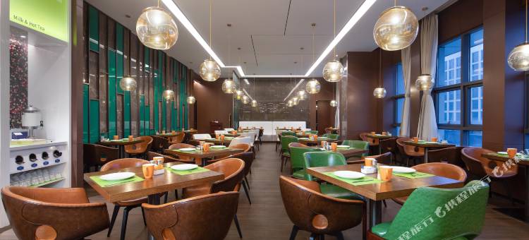 杭州运河希尔顿欢朋酒店图片