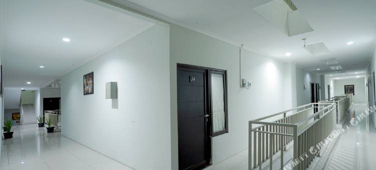 布吉萨里迪帕拉贡旅馆(Dparagon Bukit Sari)图片